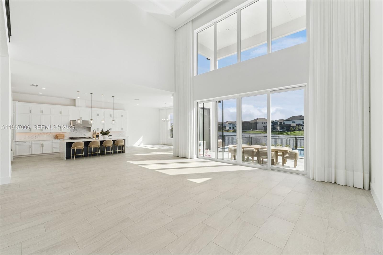 LAUREL POINTE PHASE 3 - Residential