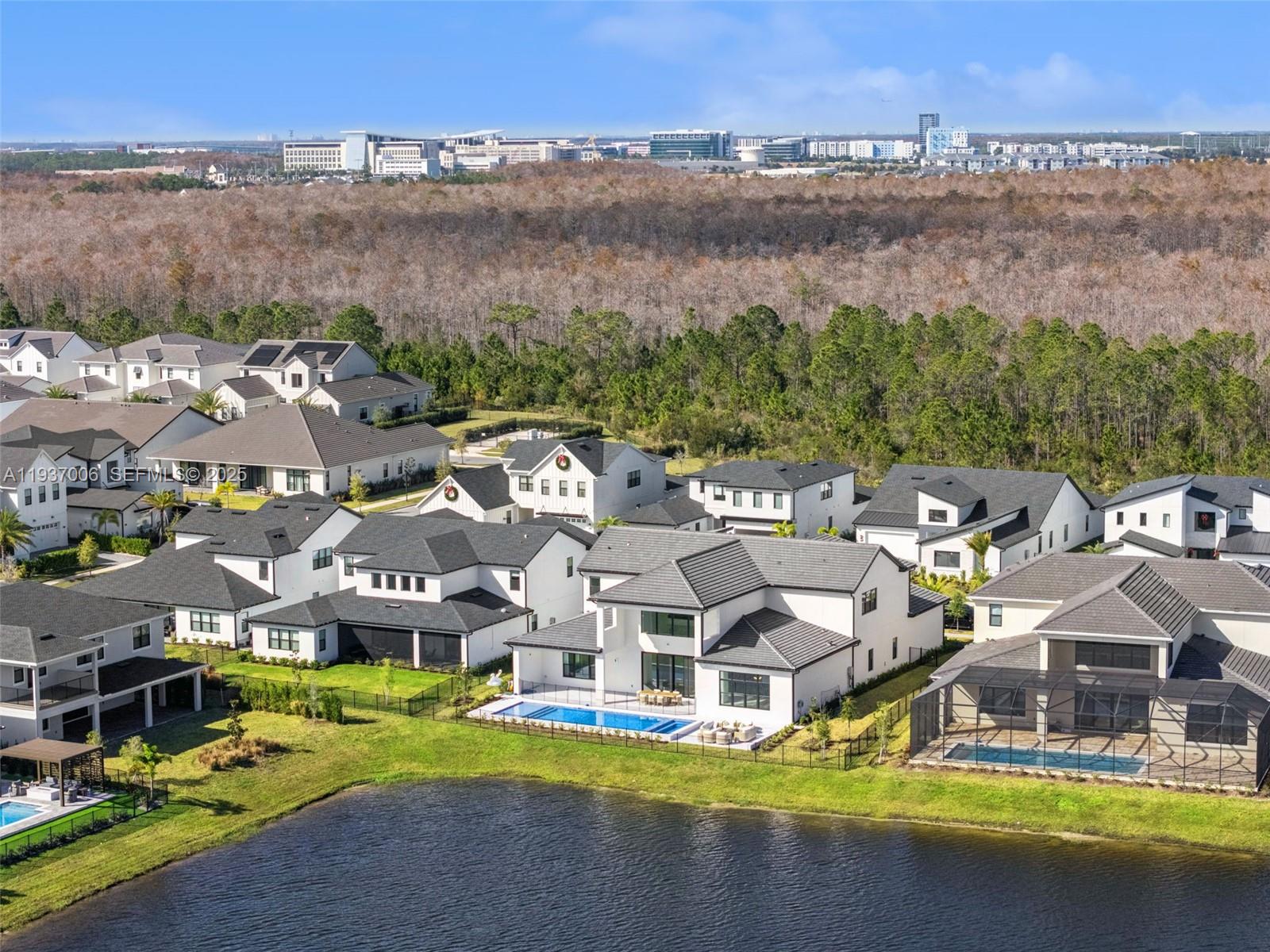 LAUREL POINTE PHASE 3 - Residential