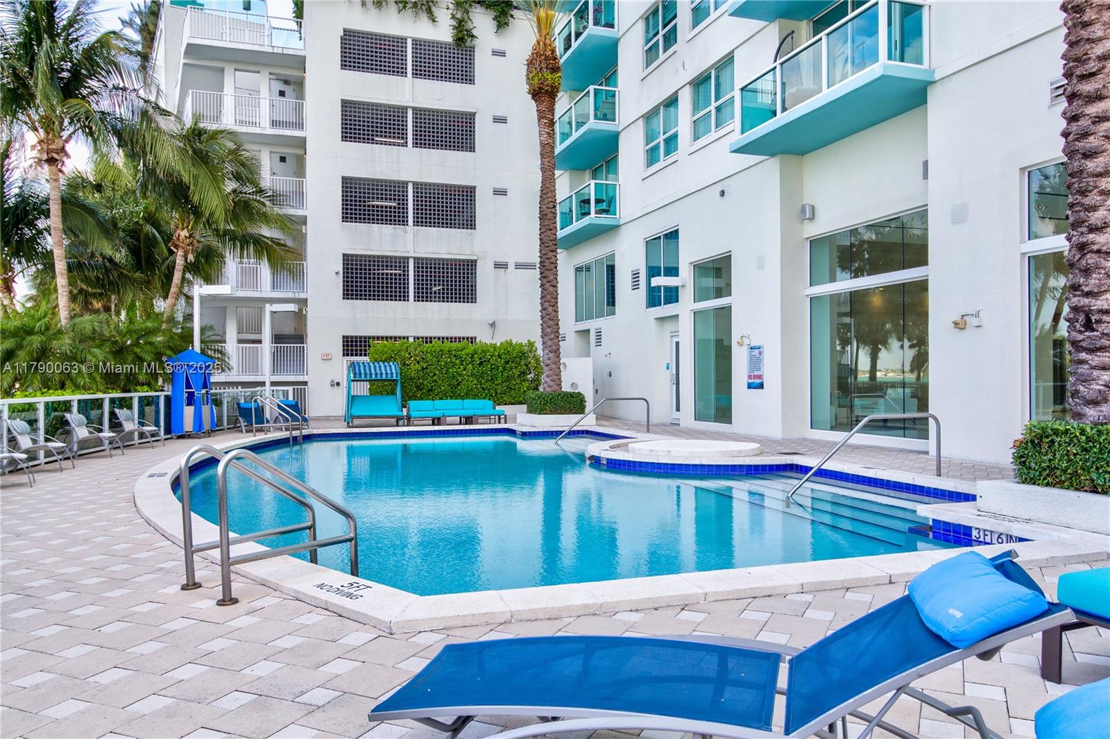 THE FLORIDIAN CONDO - Residential