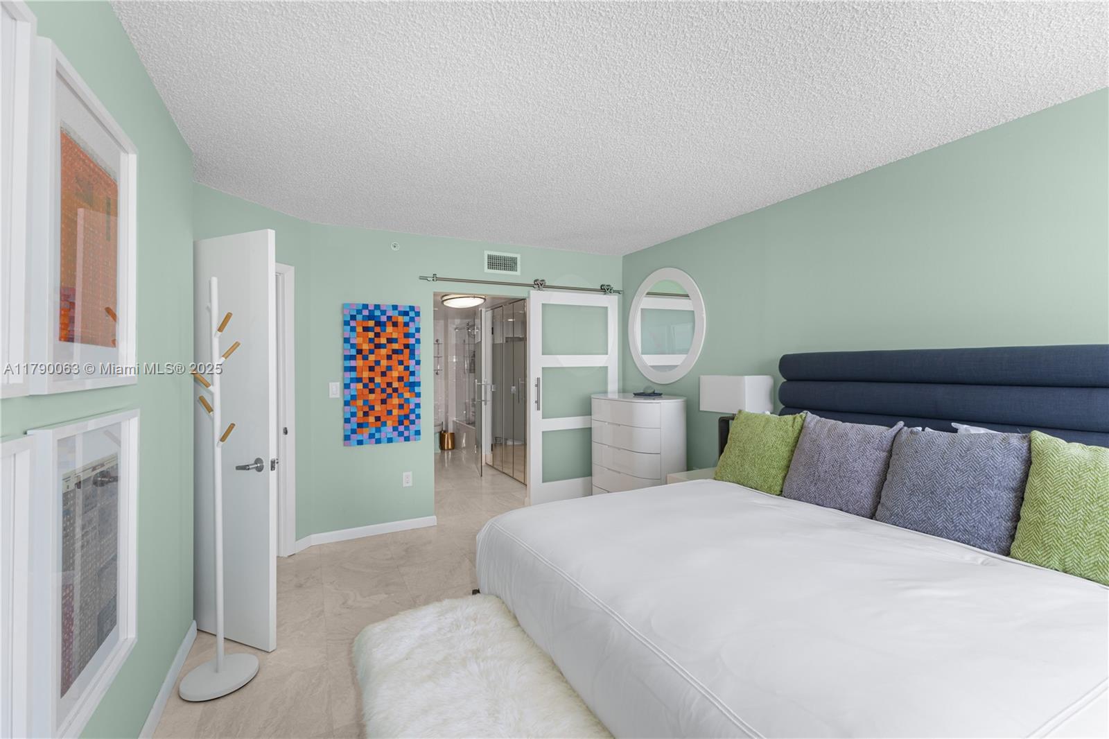 THE FLORIDIAN CONDO - Residential