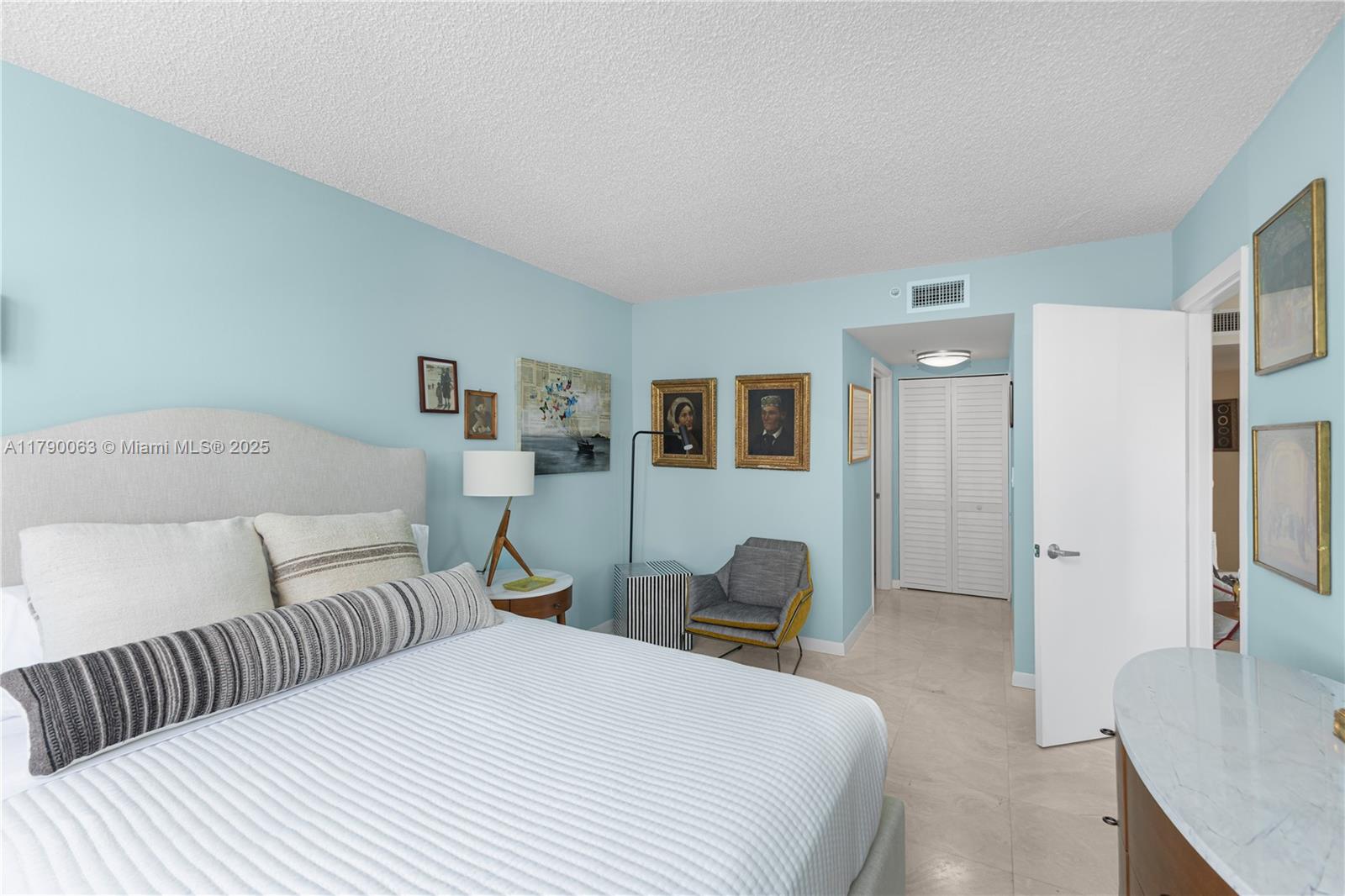 THE FLORIDIAN CONDO - Residential