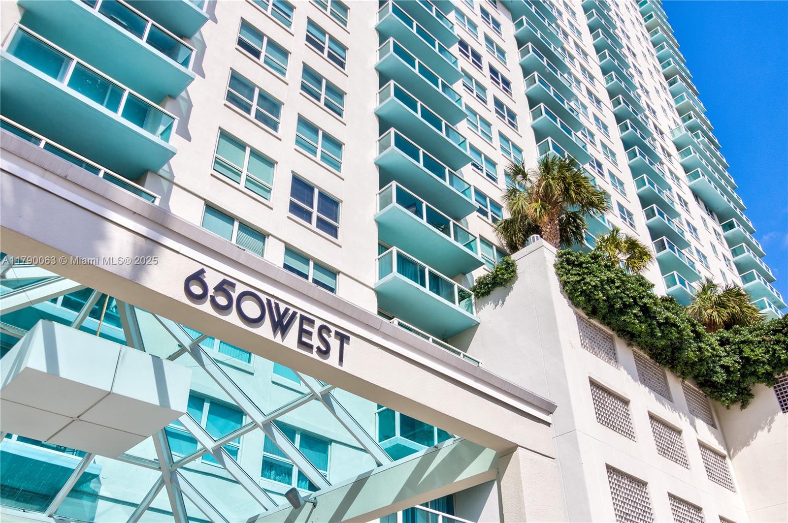 THE FLORIDIAN CONDO - Residential