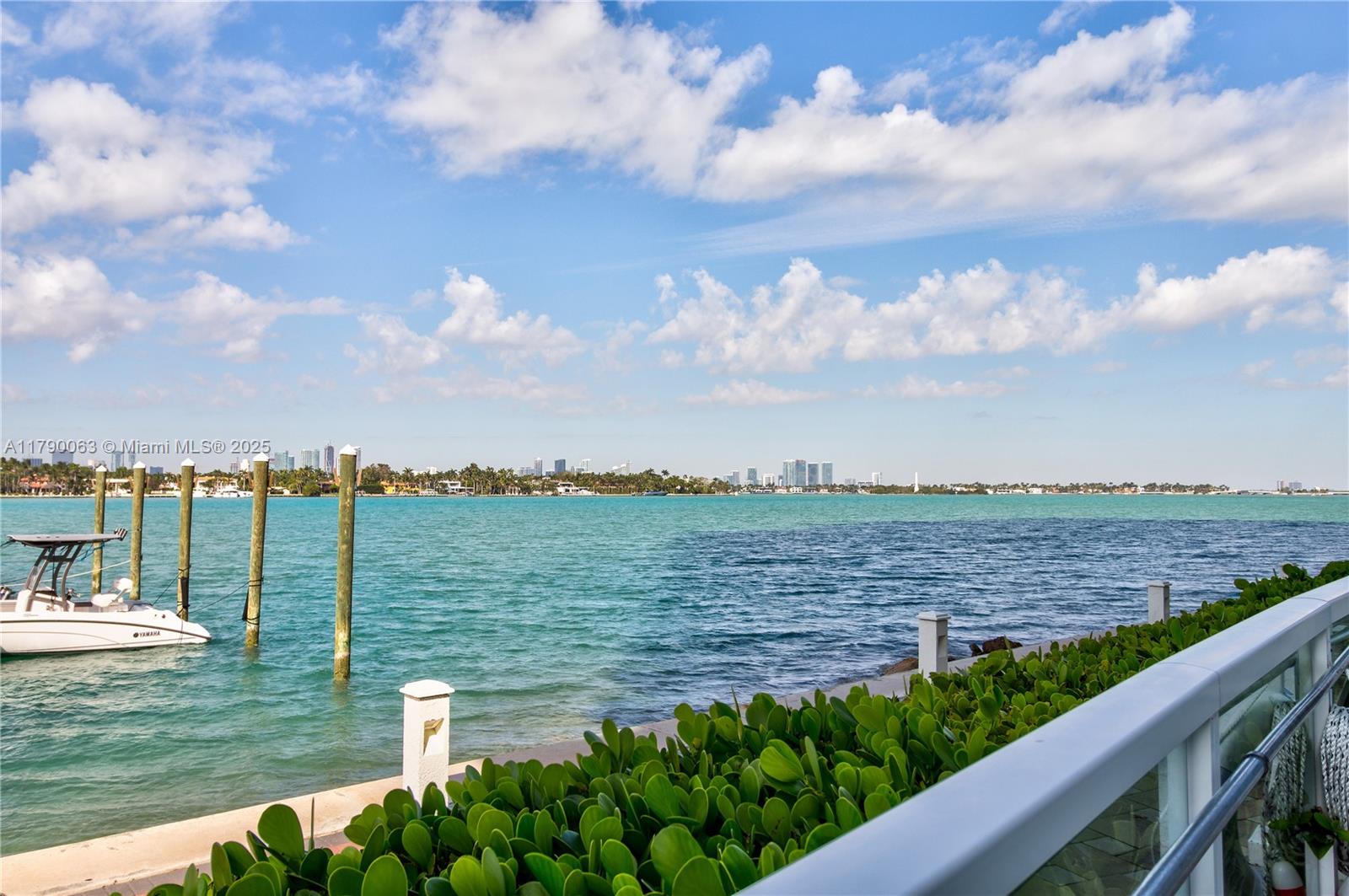 THE FLORIDIAN CONDO - Residential