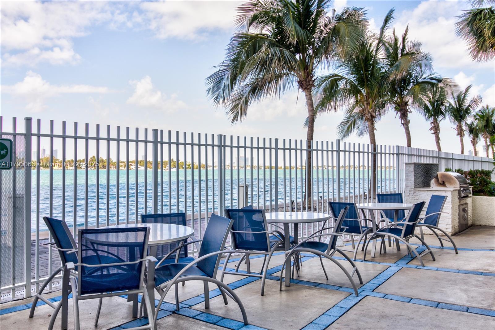 THE FLORIDIAN CONDO - Residential