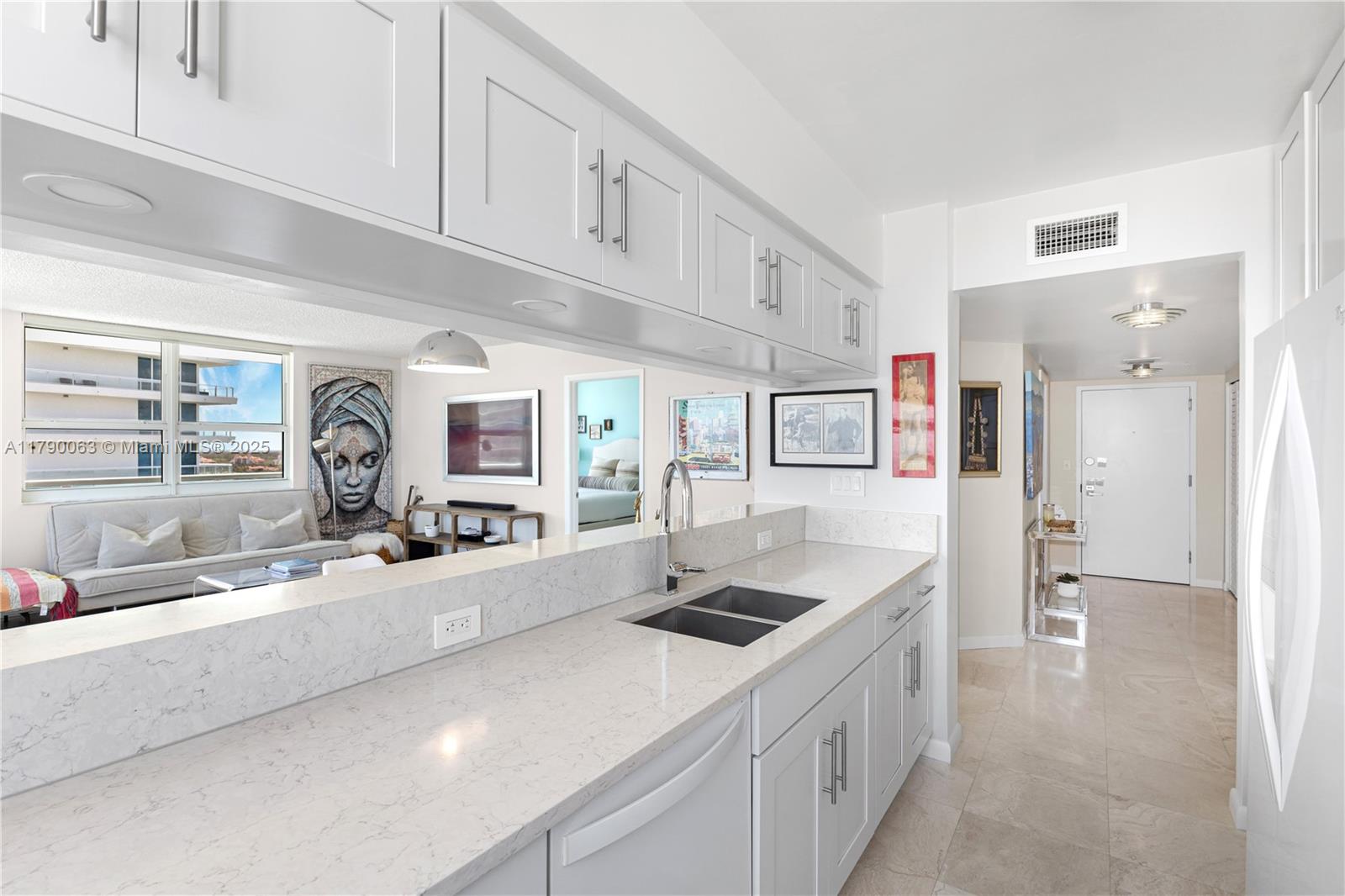 THE FLORIDIAN CONDO - Residential