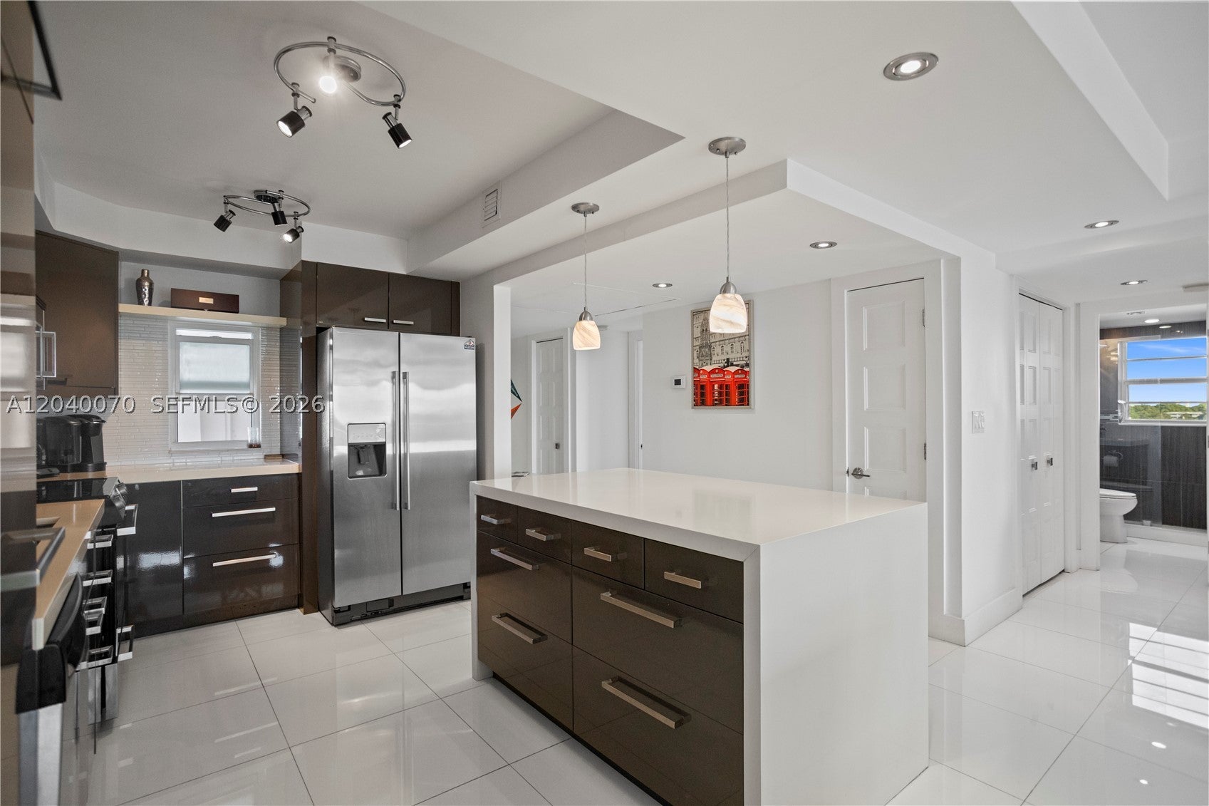 3050 N Palm Aire Dr 710
