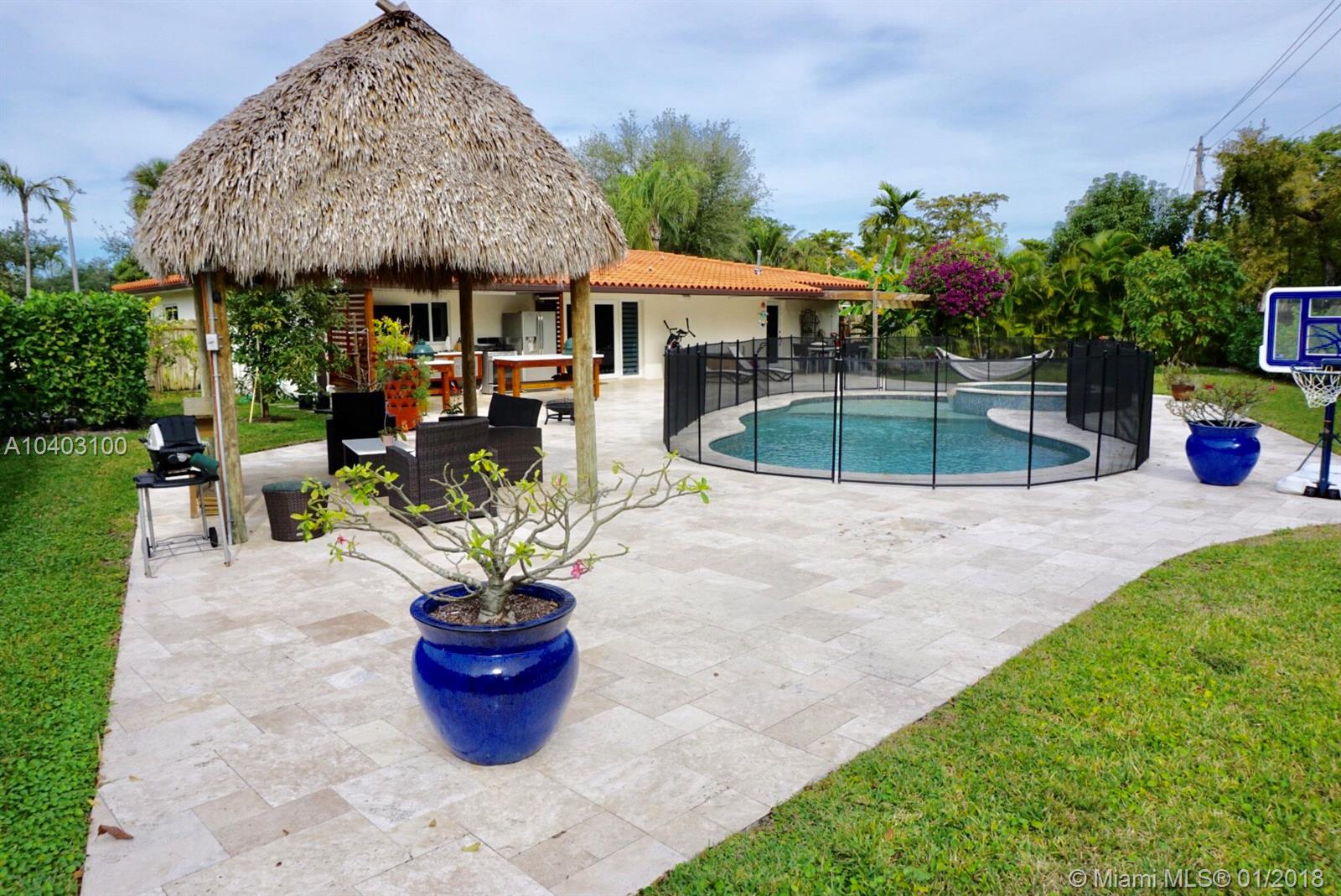 MIAMI LAKES SEC 4 - Residential