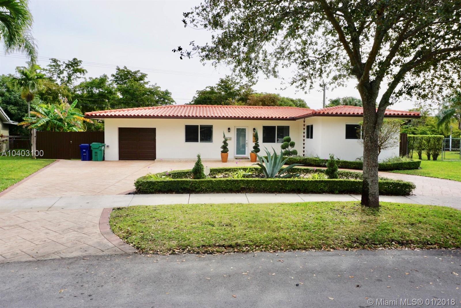 MIAMI LAKES SEC 4 - Residential