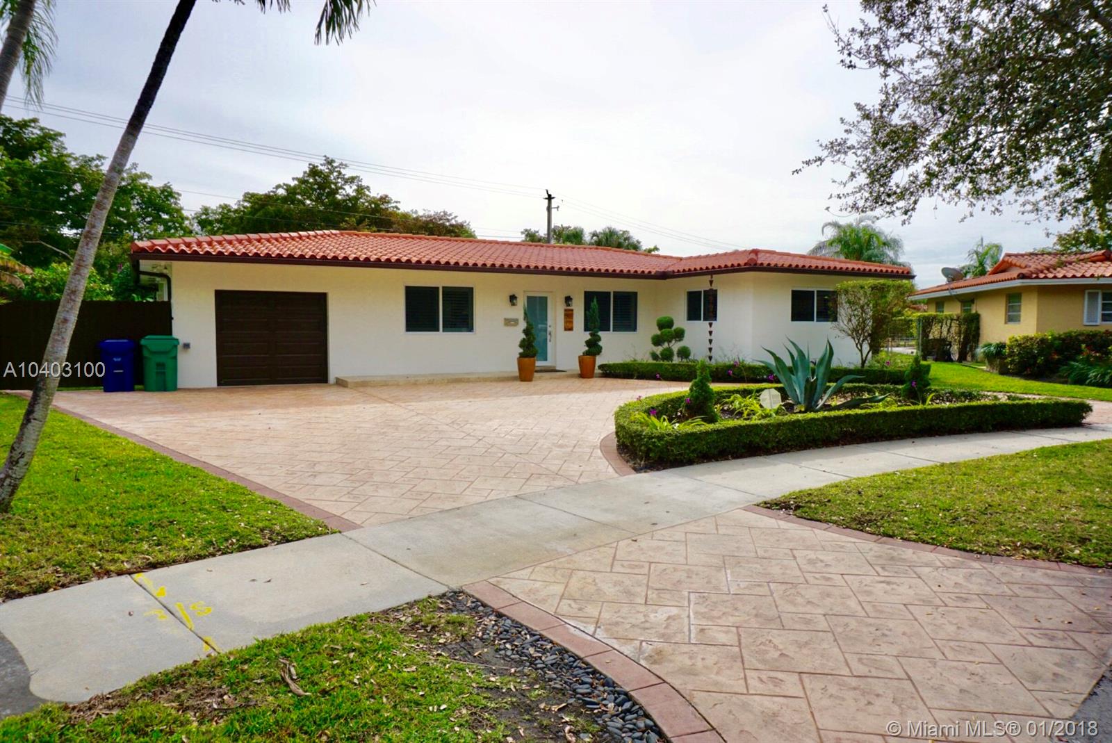 MIAMI LAKES SEC 4 - Residential