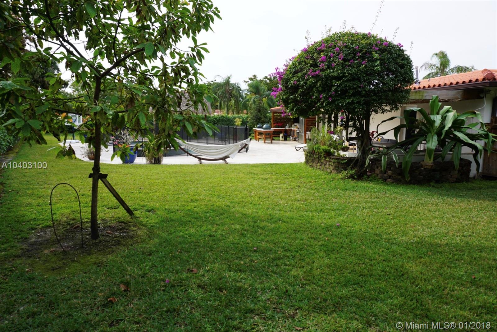 MIAMI LAKES SEC 4 - Residential