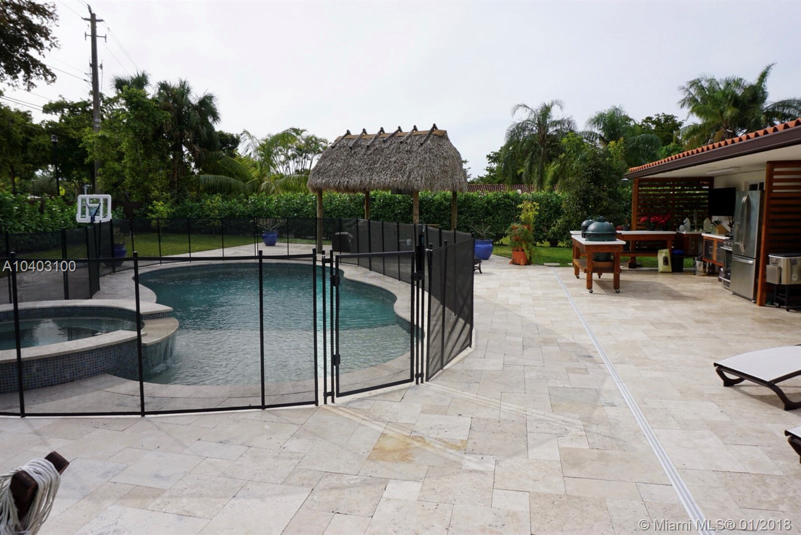 MIAMI LAKES SEC 4 - Residential