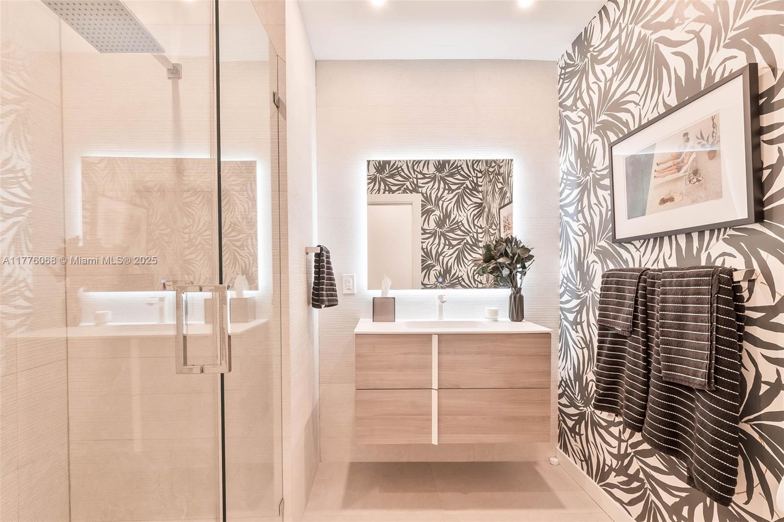 CORAL GABLES RIVIERA SEC - Residential