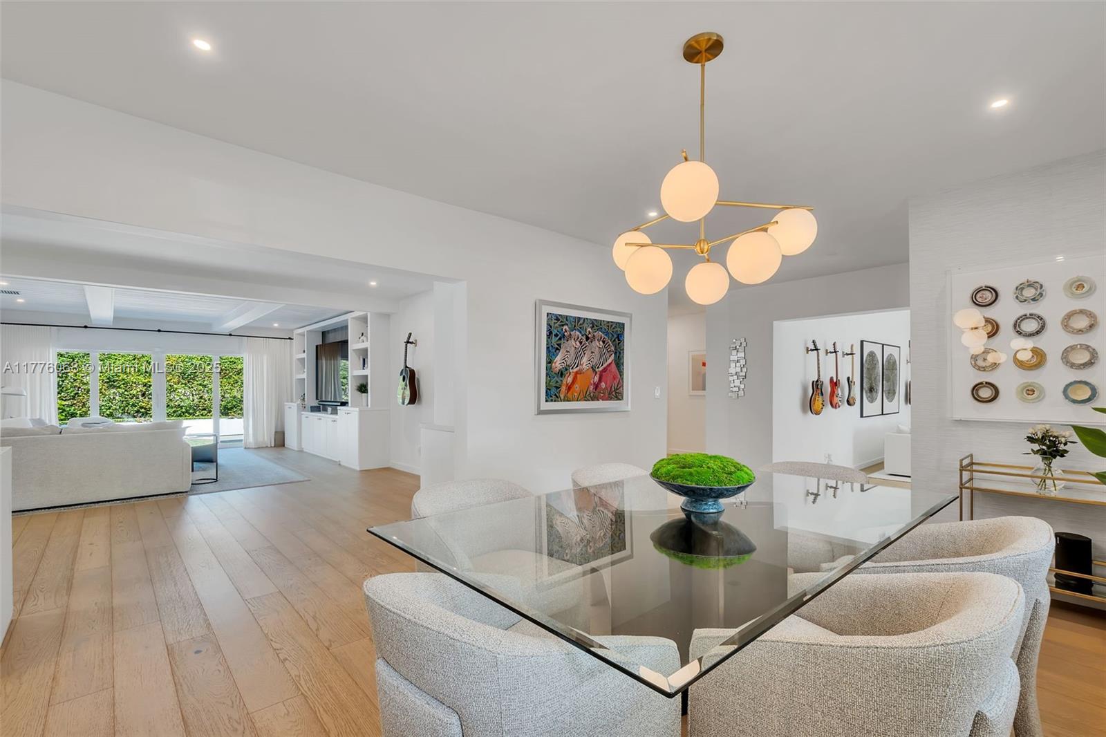 CORAL GABLES RIVIERA SEC - Residential