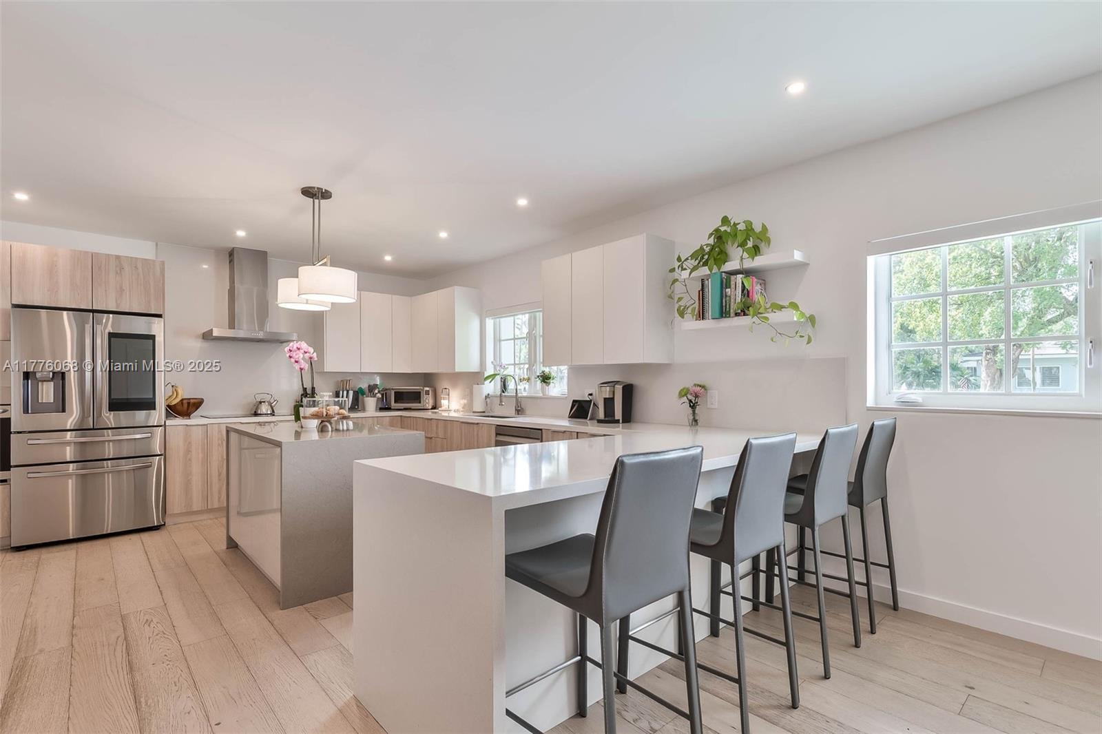 CORAL GABLES RIVIERA SEC - Residential