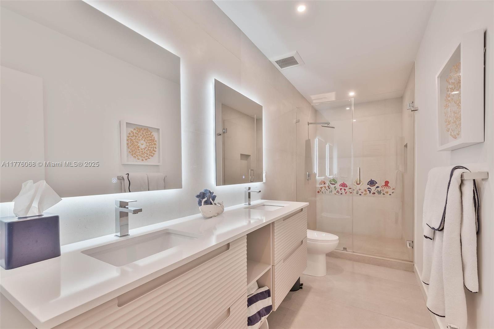 CORAL GABLES RIVIERA SEC - Residential