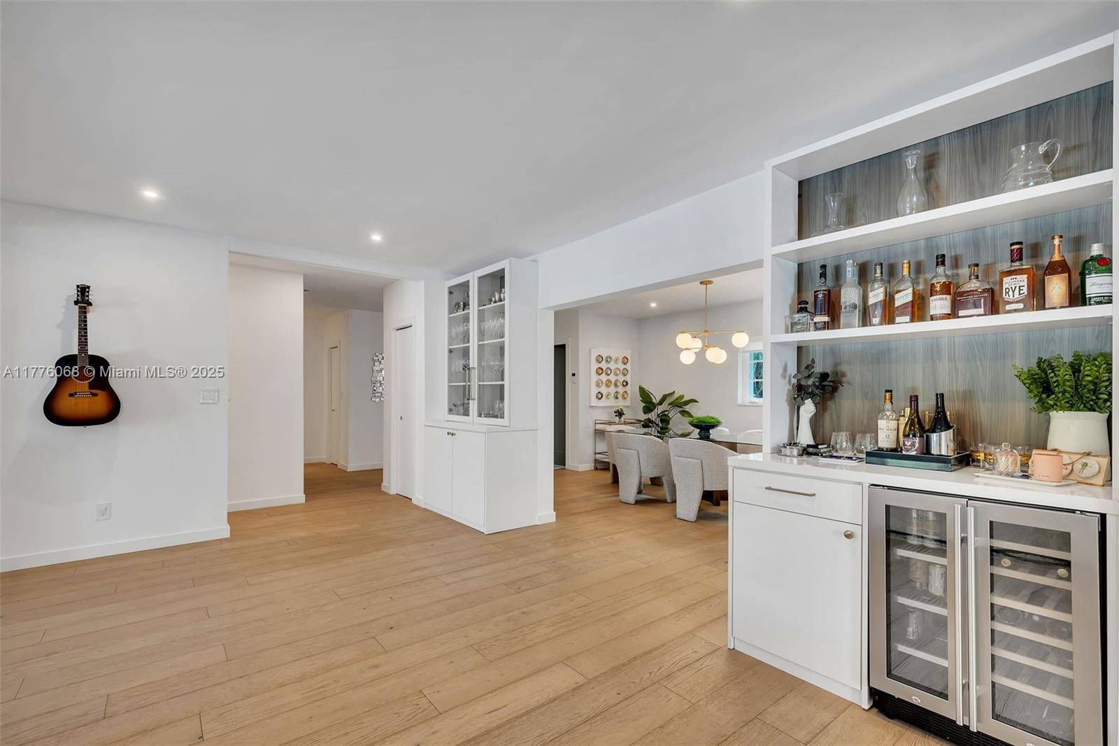 CORAL GABLES RIVIERA SEC - Residential