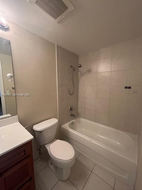 HOLLYWOOD STATION RES CON - Residential