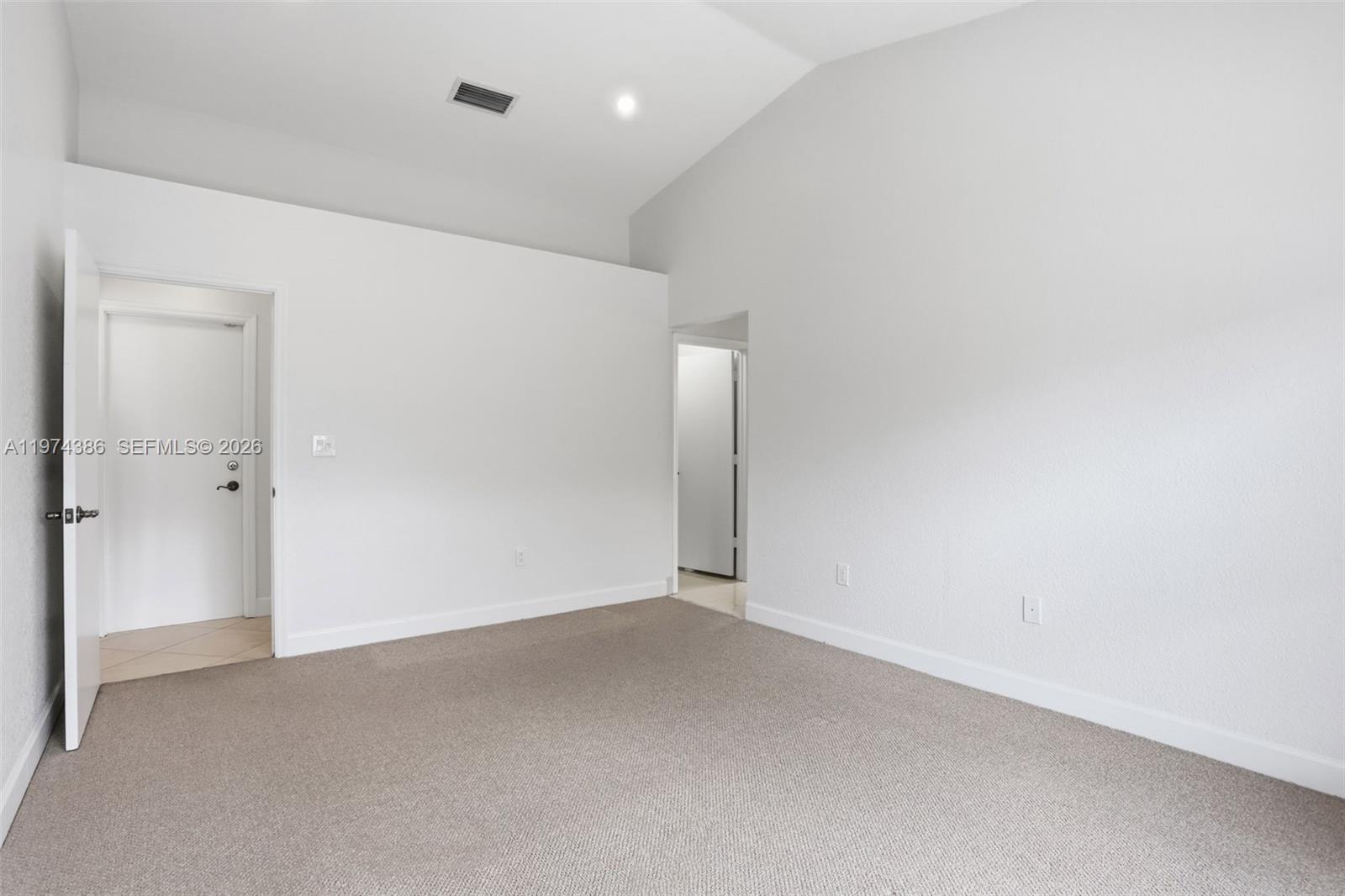 FLAMINGO ESTATES - Residential