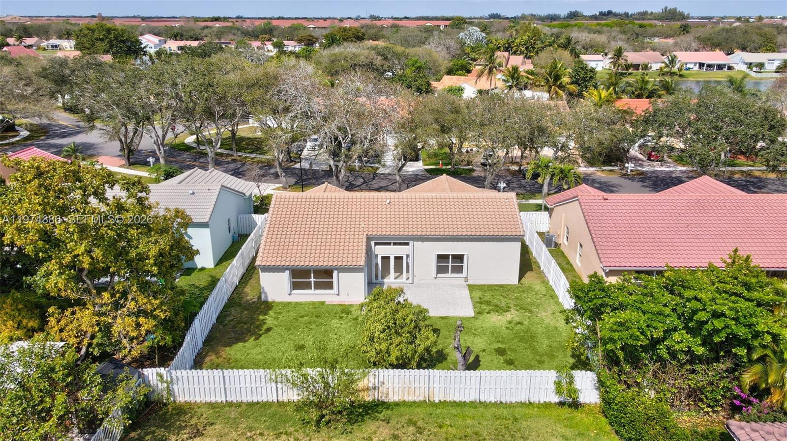 FLAMINGO ESTATES - Residential