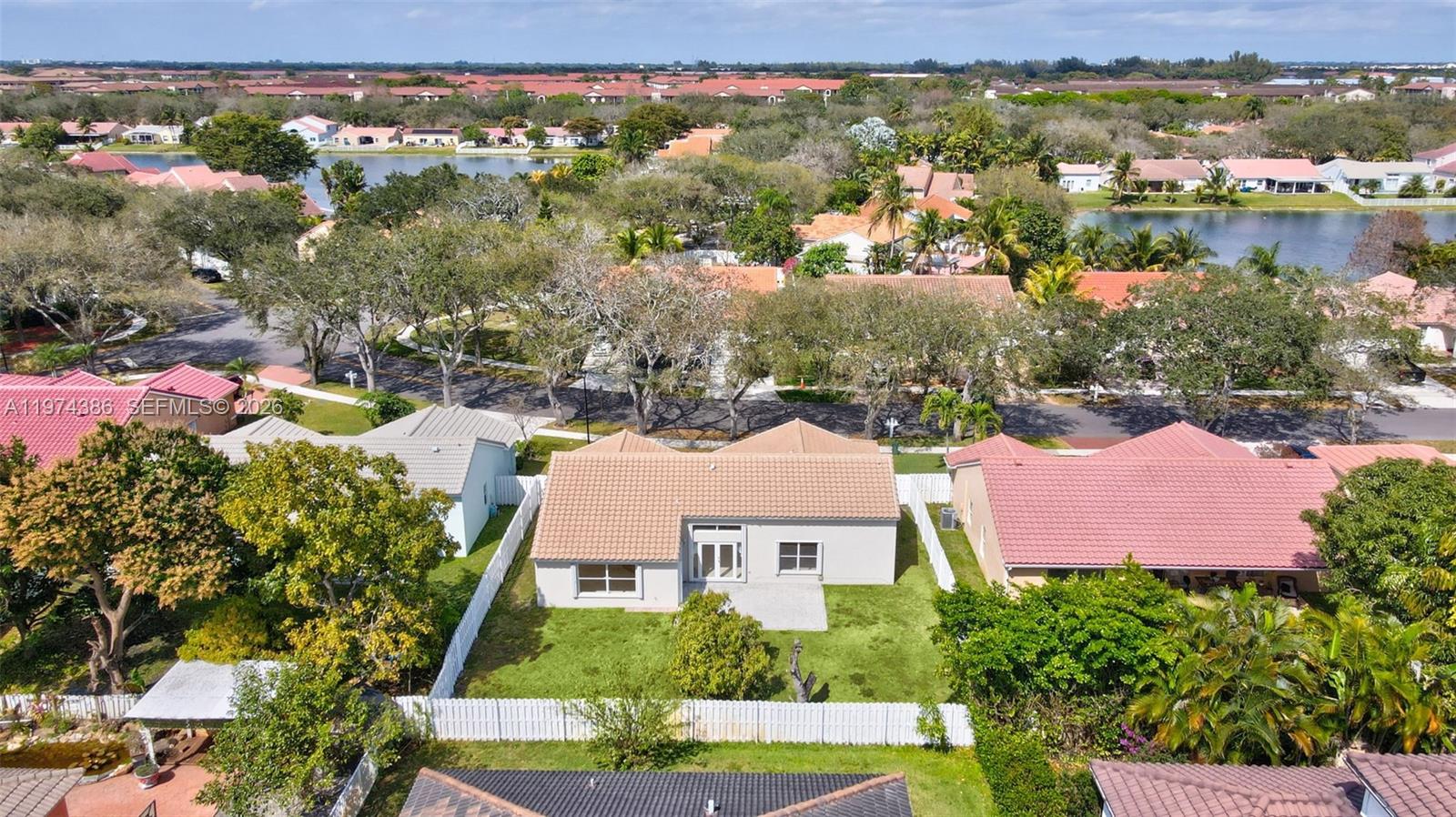 FLAMINGO ESTATES - Residential