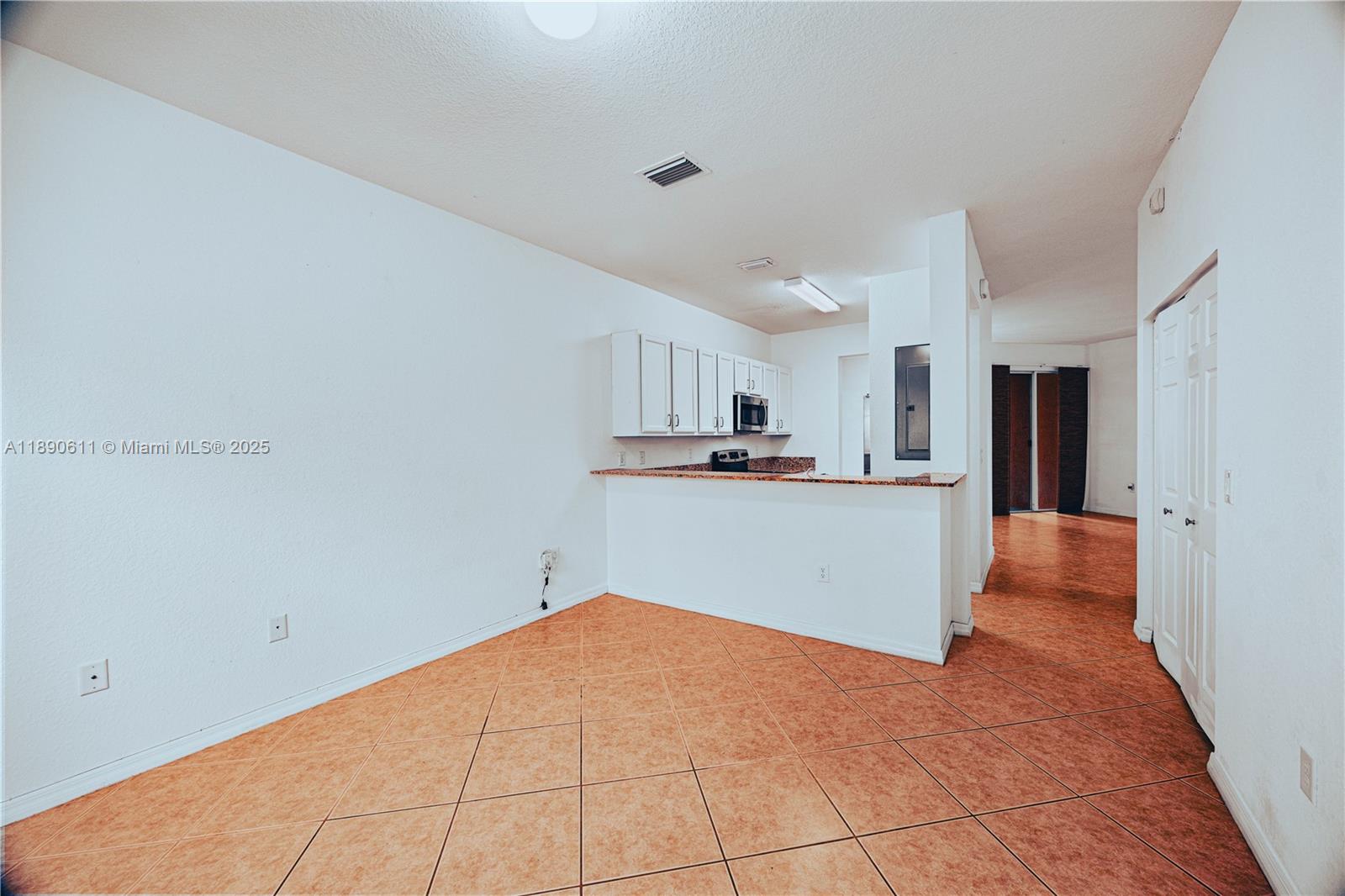 VILLAGE WALK - Residential