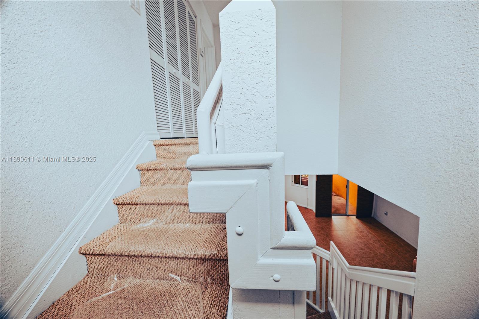 VILLAGE WALK - Residential