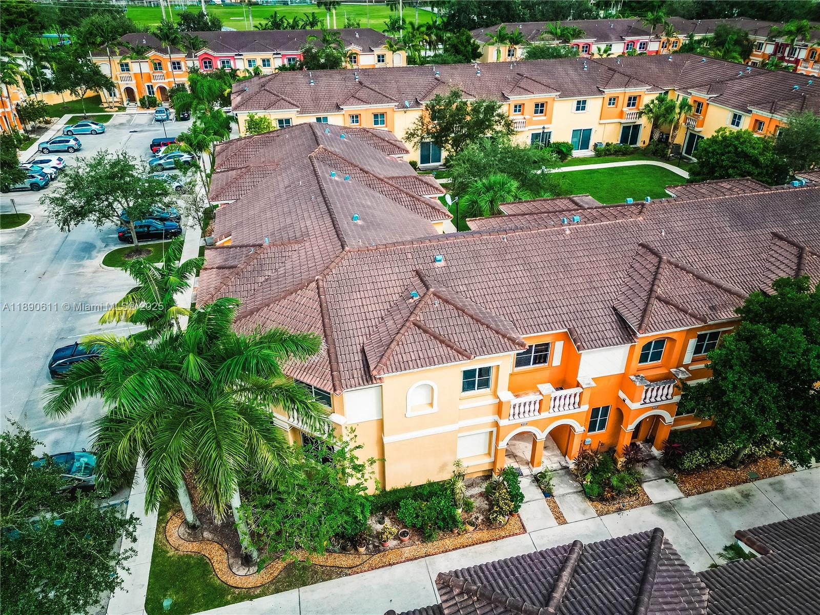 VILLAGE WALK - Residential