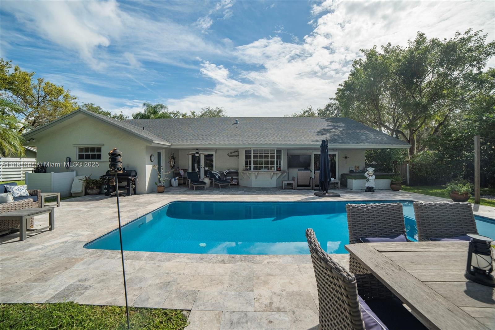 COUNTRY WALK SEC 6 - Residential
