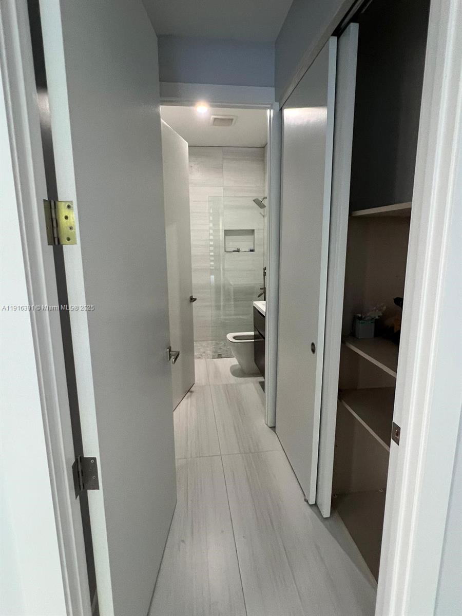 EAST SHENANDOAH - Residential