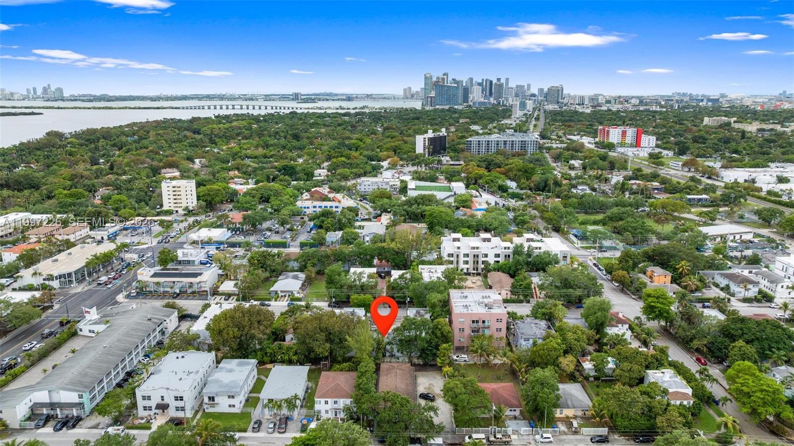 THE SQUARE AT 62ND ST COND - Residential