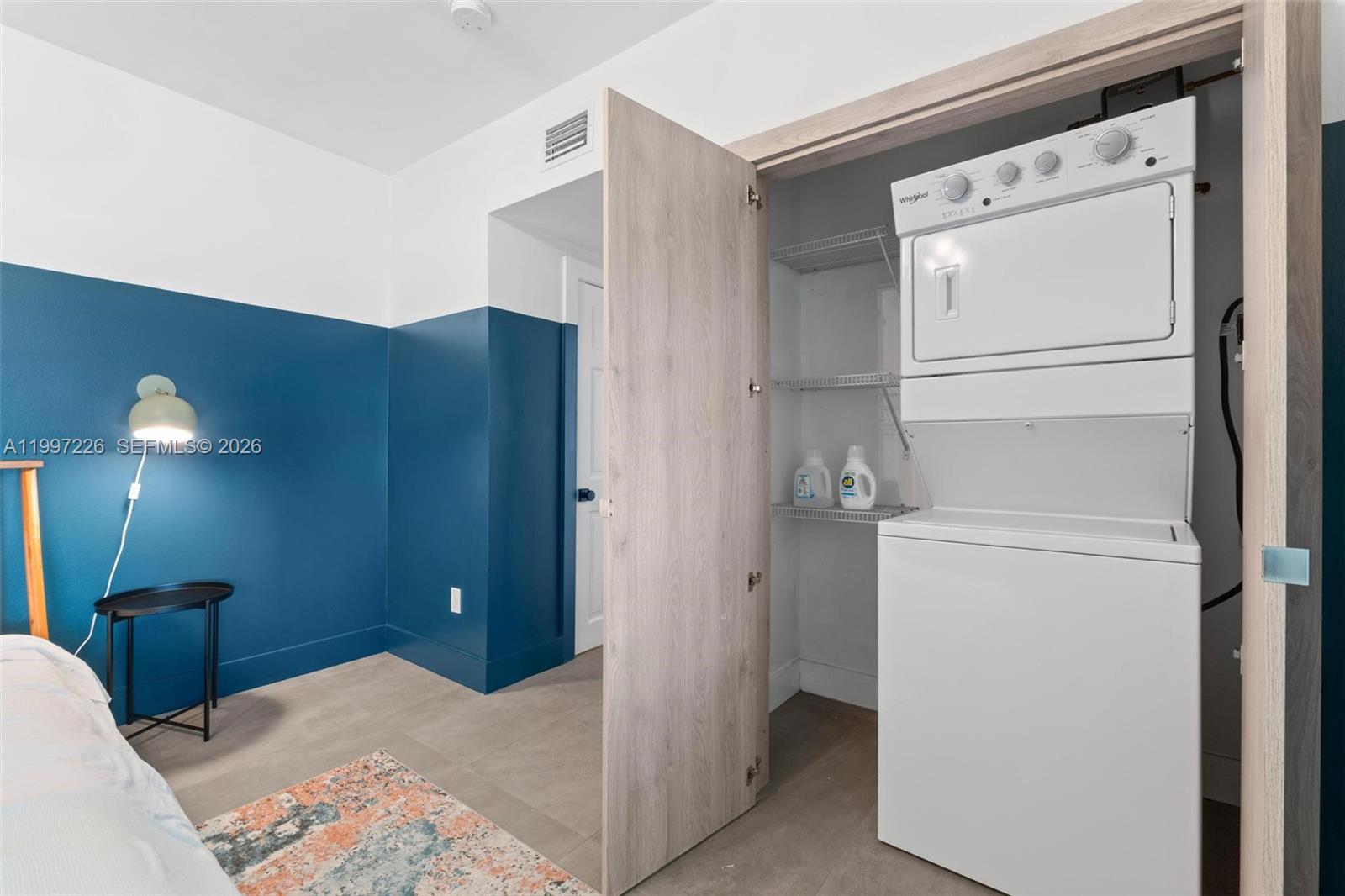 THE SQUARE AT 62ND ST COND - Residential