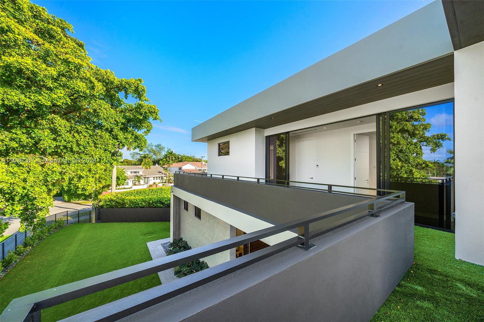 GREYKNOLL ESTATES - Residential