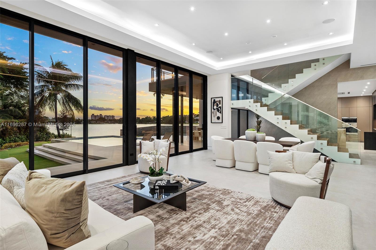 GREYKNOLL ESTATES - Residential