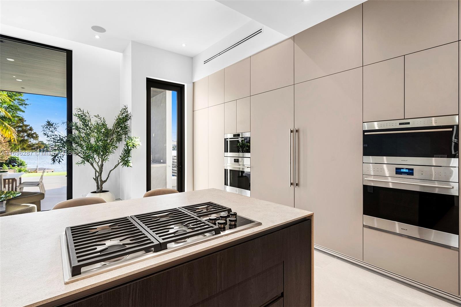 GREYKNOLL ESTATES - Residential