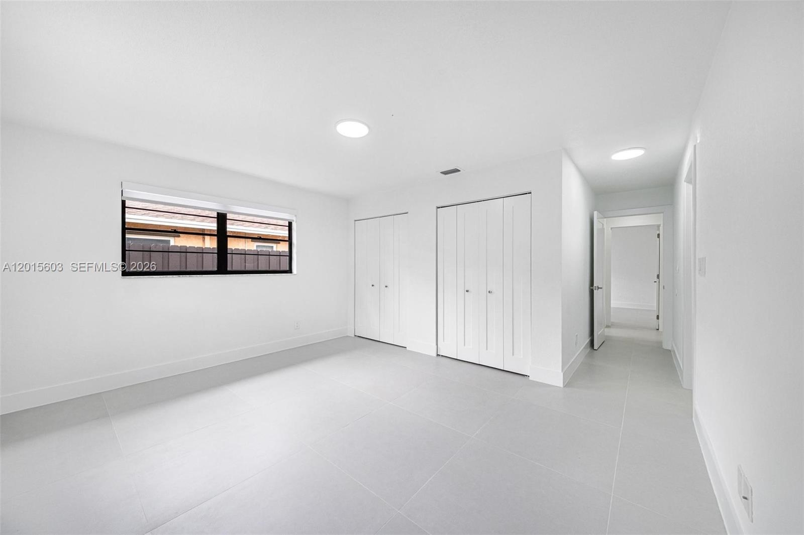 HOLLYWOOD ISLES ADD - Residential