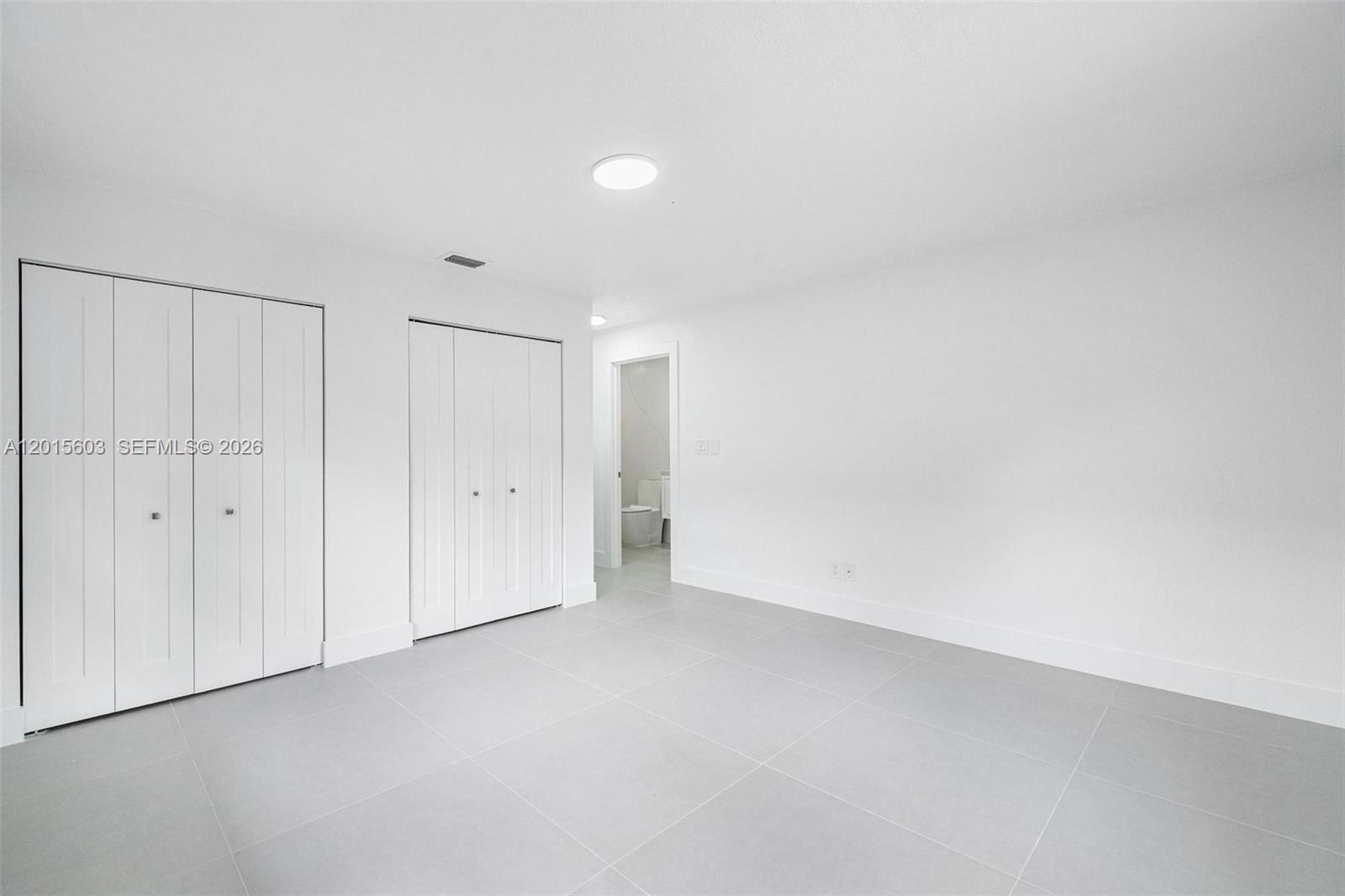 HOLLYWOOD ISLES ADD - Residential