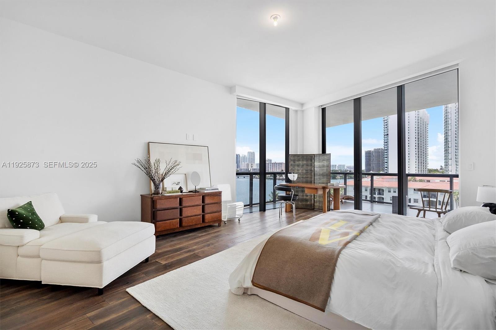 Properties 2 3250 NE 188th St 608