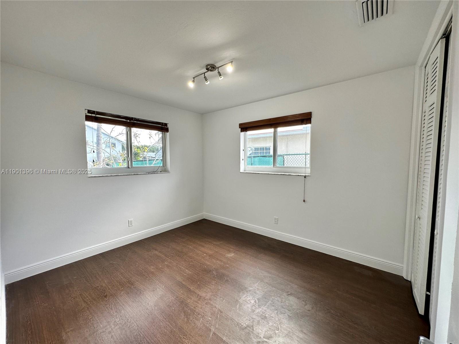 SWAY SHORES - Residential Lease