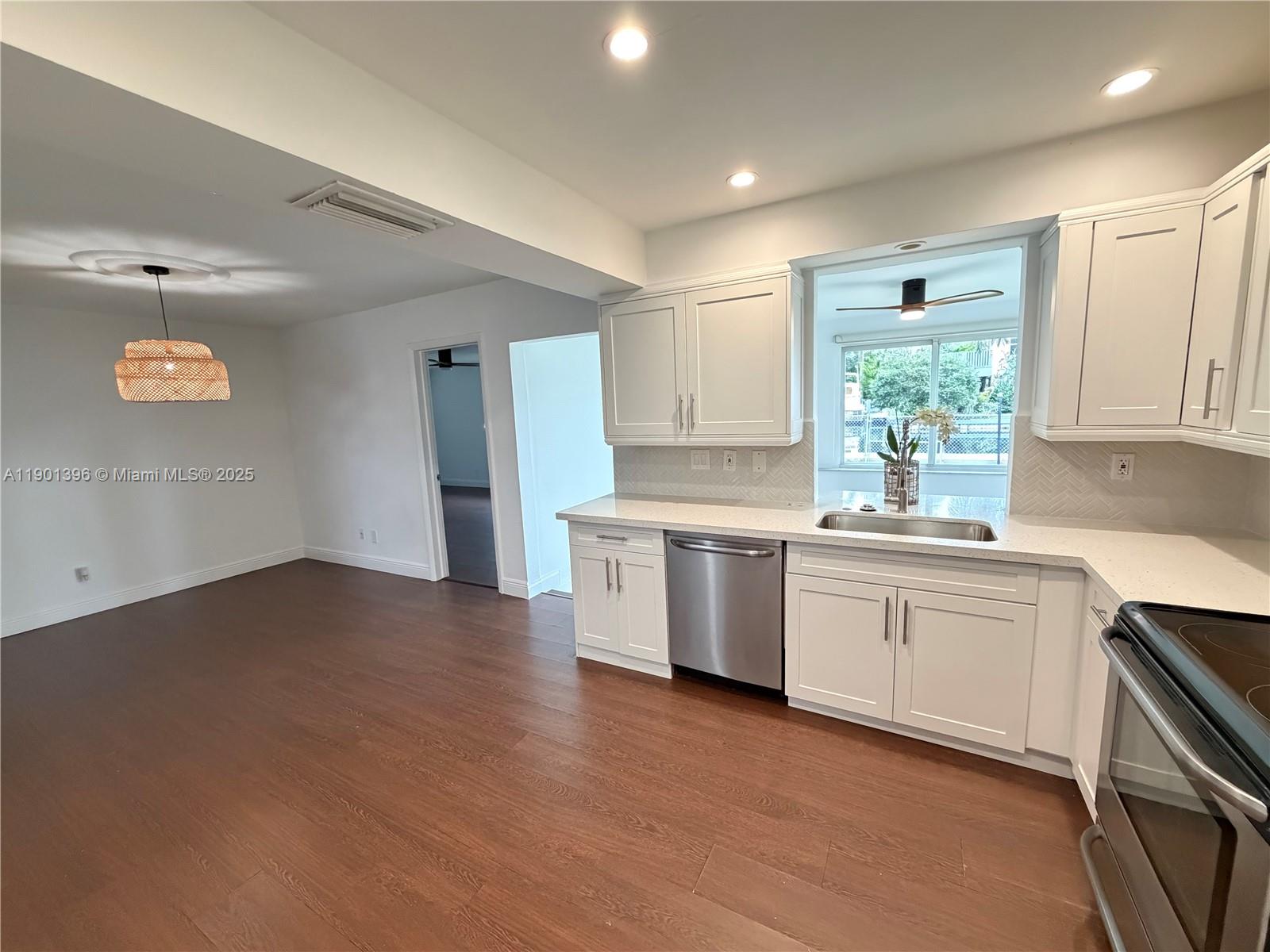 SWAY SHORES - Residential Lease