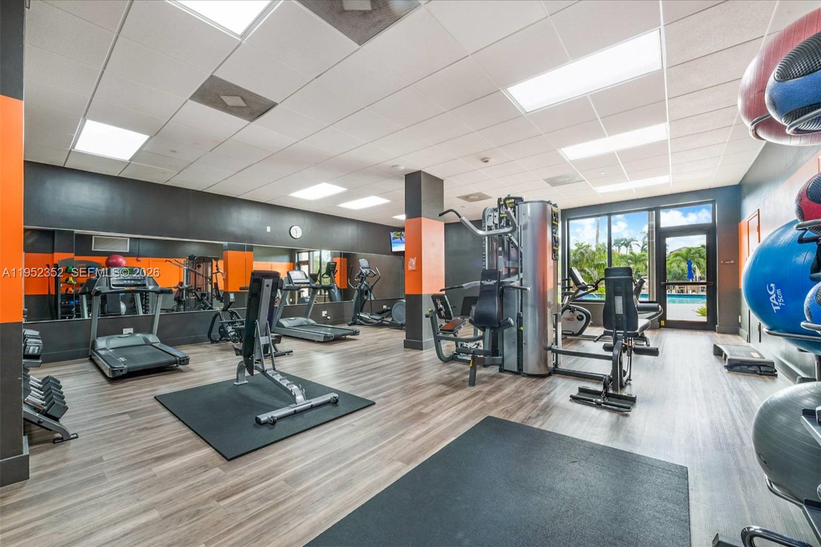 GABLES WATERWAY TOWERS CO - Residential