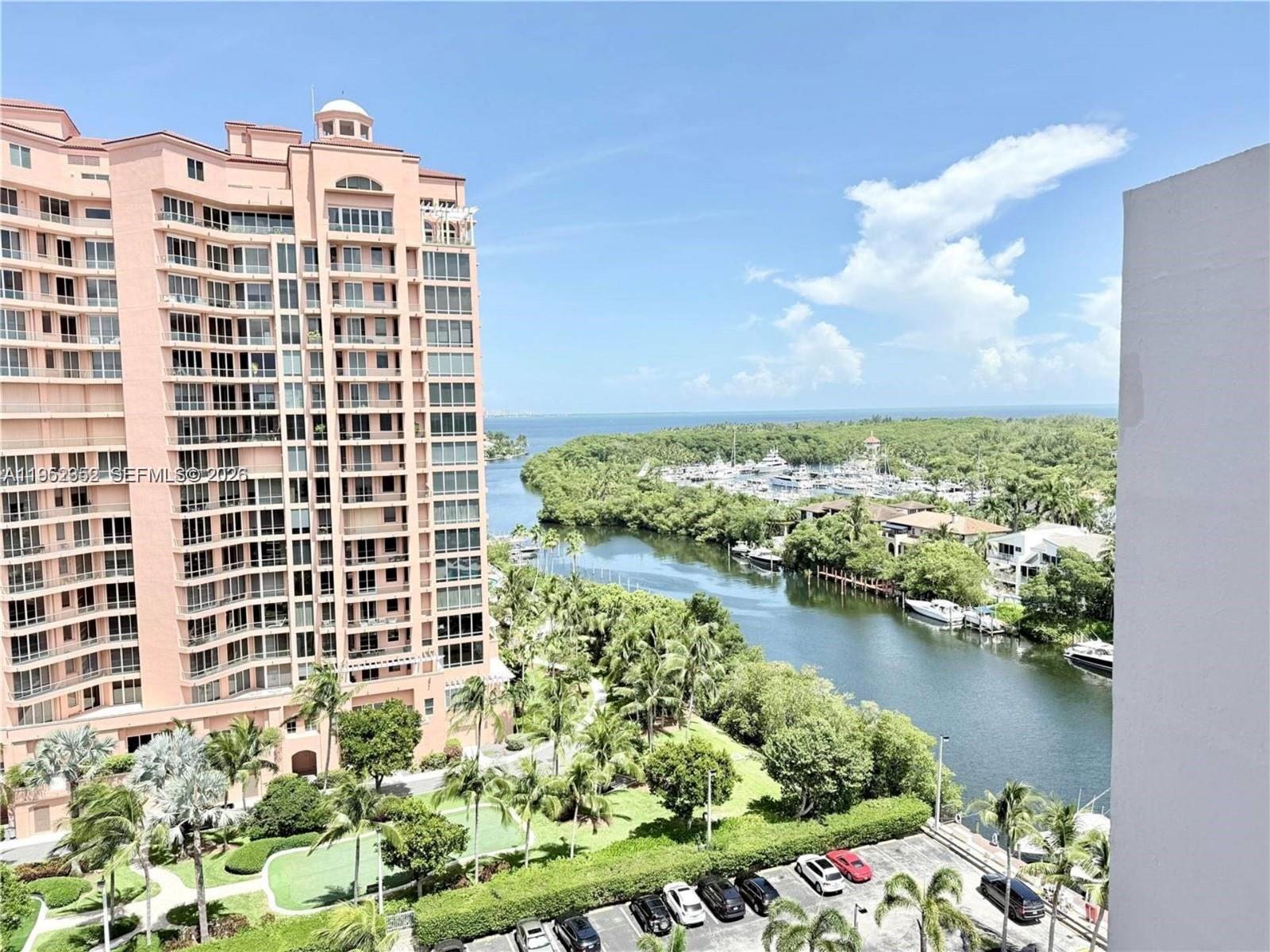 GABLES WATERWAY TOWERS CO - Residential