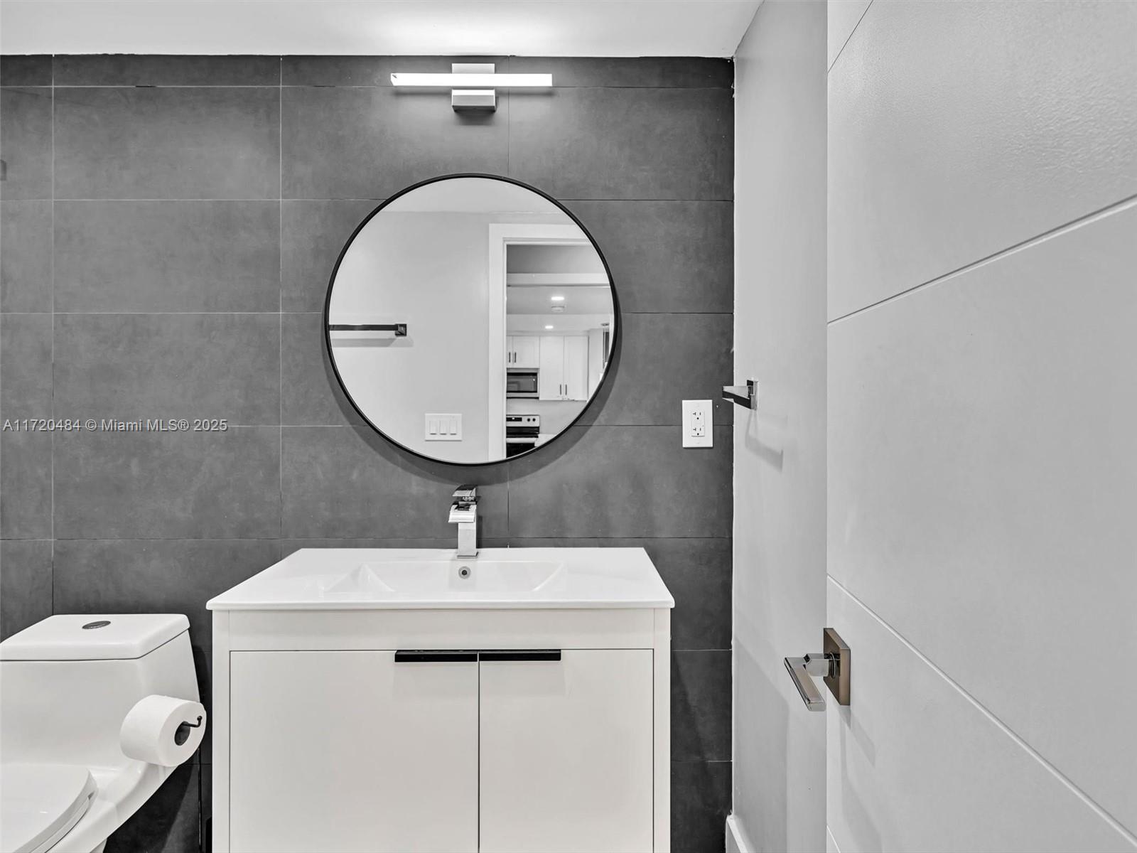 MEADOWBROOK TOWERS CONDO - Residential