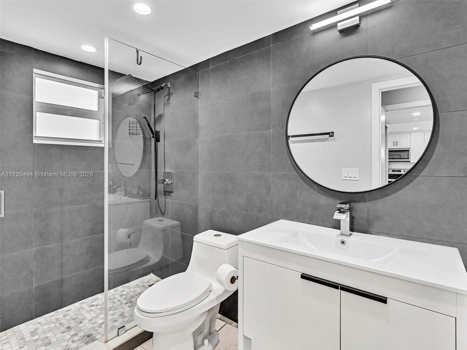 MEADOWBROOK TOWERS CONDO - Residential