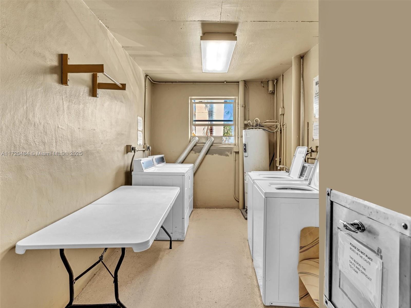MEADOWBROOK TOWERS CONDO - Residential