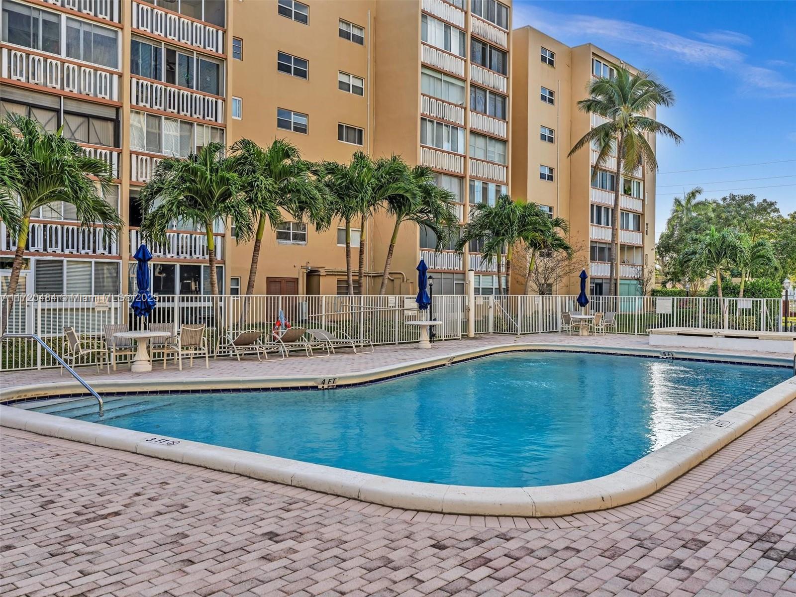 MEADOWBROOK TOWERS CONDO - Residential