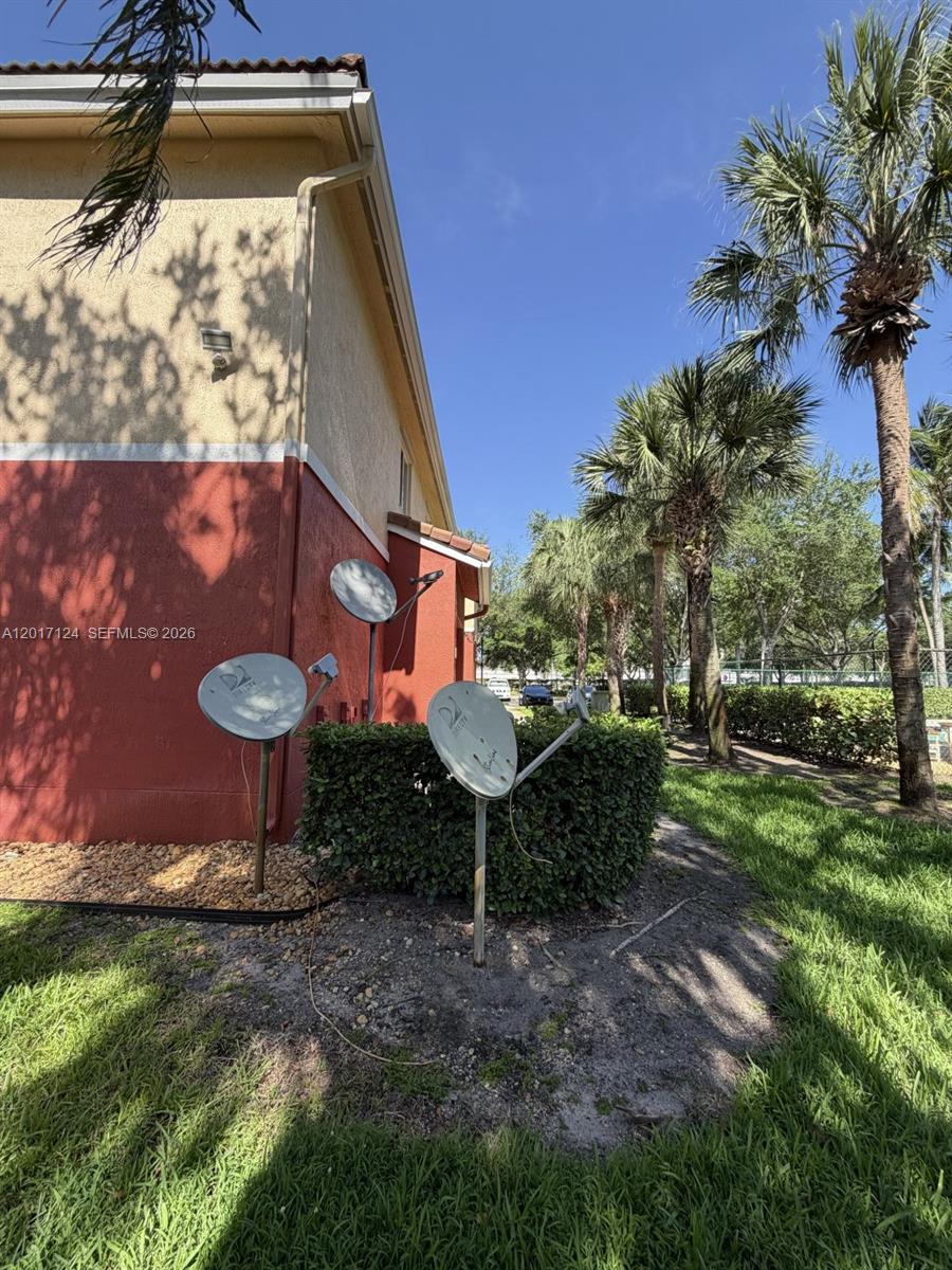 VILLAS OF PALOMINO CONDO - Residential Lease