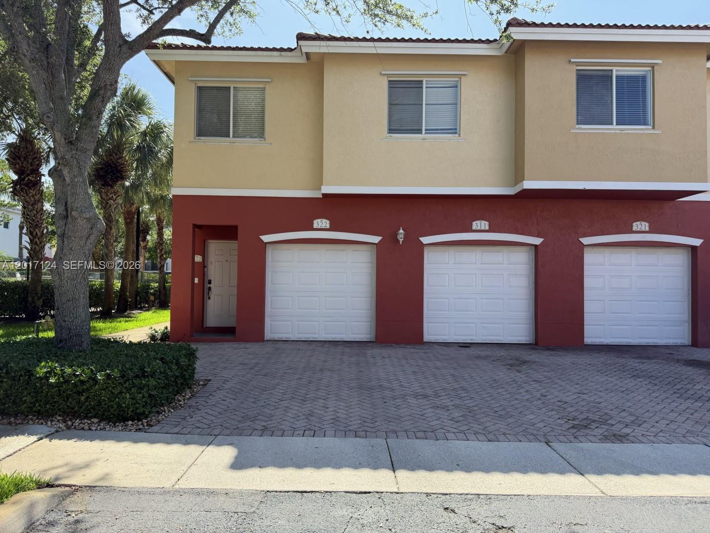 VILLAS OF PALOMINO CONDO - Residential Lease