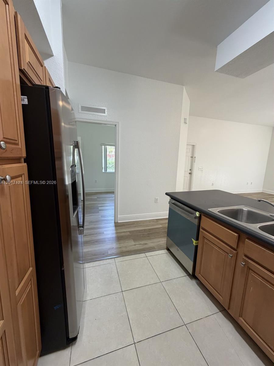 VILLAS OF PALOMINO CONDO - Residential Lease