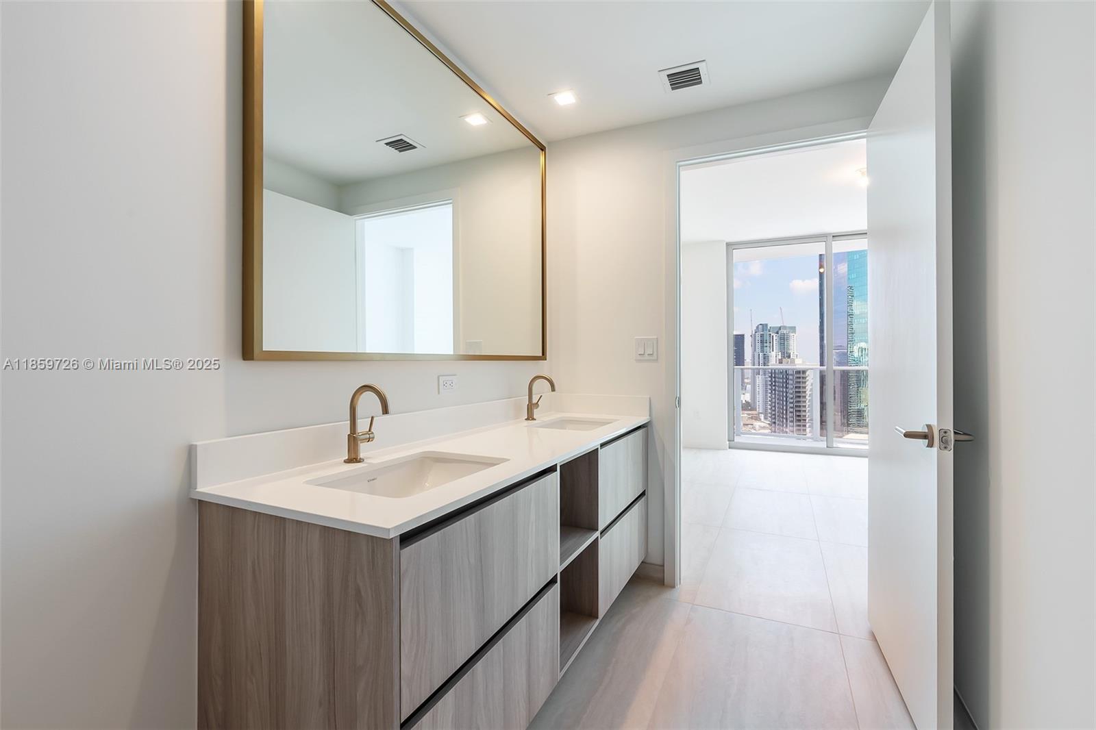 Viceroy Brickell - Residential