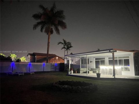 53 NW 19th St Homestead FL 33030